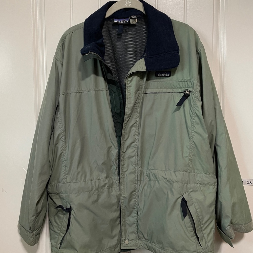 Patagonia Men's Green Jacket - Picture 1 of 12